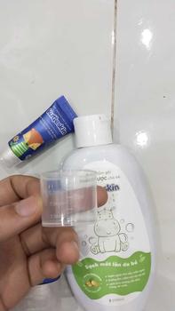 Product Review of Combo Dự Sinh - Đón bé chào đời (Nước tắm gội + Kem dịu da + Kem dưỡng ẩm) cho bé - STK01+KKD01+KKA01 from V**g T**y 2