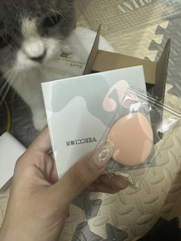 Product Review of VEECCI Phấn Mắt Má Hồng Highlight Bắt Sáng Veecci 4 ô Dễ Dùng Hàng Ngày Màu Bền Lì Lâu Trôi Trang Điểm Mắt Tiện Lợi 9g Cosmetic Mỹ Phẩm Nữ Women veecci  phấn v02 má hồng  sáp from M**i L**h 1