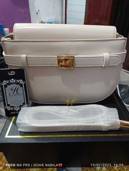 Product Review of PAKET RESELLER PUSAT JIMSHONEY SEMARANG (ISI TAS JAM DOMPET) from U**a 1