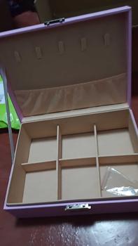 Product Review of กล่องใส่เครื่องประดับกล่องเก็บเครื่องประดับ2ชั้น หนังคละสีกันน้ำได้ from P**n 0