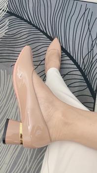 Product Review of Giày Cao Gót 3p Da Bóng Sai 35-42 Fom Chuẩn Đế Cao Su Chống Trơn - Shoes Jean from H**y H** A** 2