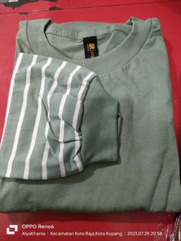 Product Review of QR PROJECT ID - KAOS POLOS OVERSIZE LENGAN PANJANG STRIPE SALUR WITH SLIT from A**a P**✨ 2