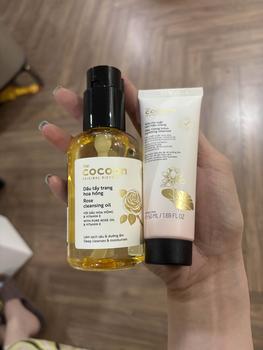 Product Review of Dầu tẩy trang hoa hồng Cocoon tẩy sạch makeup chuyên nghiệp & dưỡng ẩm 140ml from J**e N**n 0