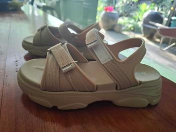 Product Review of Sandal Học Sinh Quai Hậu Dành Cho Bé Trai Và Bé Gái Kích Thước Từ 24 Đến 35 from m**5 2
