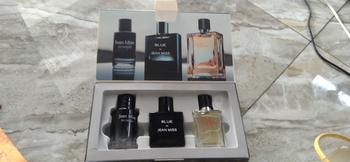 Product Review of [F300] Sét Nước Hoa Nam Dài Lâu New Arrival Blue - Sang Trọng Quý Phái from H**h N** 2** 0
