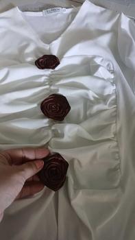 Product Review of Sét bộ thời trang hoa trà phối quần ống loe tôn dáng siêu xinh ( gồm 3 hoa có thể tháo rời) Nữ Women Top Thun from T**h t**y 0