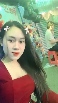 Product Review of Váy cúp ngang xoè dài chất Nhung có kèm vòng cổ Thông thường Ôm gọn Nữ Thun Women Kem from C**n S** 0