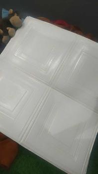 Product Review of Wallpaper Dinding 3D Motif kotak-kotak 70x70cm 3d Timbil Self Adhesive  kotak from J**n A** 0