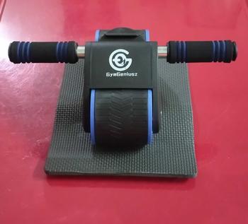 Product Review of แถมฟรีแผ่นรองเข่า ลูกกลิ้งออกกำลีงกาย ลูกกลิ้งมินิ ลูกกลิ้งหน้าท้อง ล้อออกกำลังกาย กล้ามเนื้อหน้าท้อง เด้งกลับอัตโนมัติ ออกกำลัง กายอุปกรณ์กีฬา from A**🤍 0