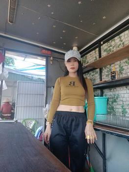 Product Review of Quần cài khuy có tặng kèm phụ kiện 1 xích, chất kaki, 3 size unisex  nam nữ mặc được Menswear Pants Kem from t**m b**h P** Q** 0