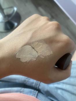 Product Review of Kem nền ARTMISS mỏng nhẹ, lâu trôi, giữ nền kéo dài 12 giờ 40ml Cosmetic Mỹ Phẩm from T**p 0