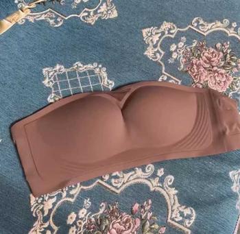 Product Review of Áo Lót Nữ Su Đúc Không Dây Mút Mỏng Nâng Độn Vòng 1 Tạo Khe Không Gọng Chống Xệ Gom Quả Áo Bra Nữ Su Đúc Không Dây Chống Tụt Không Gọng Không Đường May Hạn Chế Lộ Viền Lộ Mỡ Lưng -- VN240301 from T**g 0