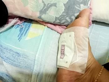 Product Review of Elitrend Detox Foot Patch Ginger Wormwood Heat Patches 30pcs/50pcs/pkt from t**a 0