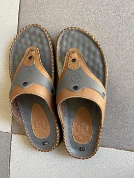 Product Review of Dép Da Xỏ Ngón Đế Đúc Siêu Bền Đẹp Nam Sandal Đế Bằng DéP vừa hạt dep nam from T**n t**g 0