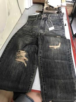 Product Review of YURI JEANS - (Vải QCCao Cấp) Quần Jeans Baggy Màu Dơ Bụi Rách Gối Chất Mền Mịn Dài94cm Nữ Pants from J**a 2