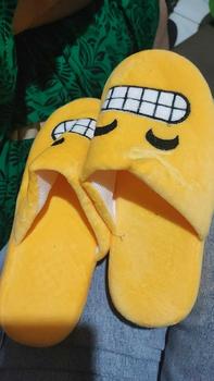 Product Review of Sandal sendal tidur rumah empuk dan tebal A from 𝙼**² 0