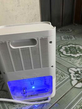 Product Review of SimplusVN Máy Hút Ẩm CUSH004 Công Suất Hút 500ml/ngày, Dung Tích Bình Chứa 1L, Phù Hợp Cho Phòng 40-60M2, Công Nghệ Hút Ẩm Bán Dẫn Thông Minh, Màn Hình Cảm Ứng, Tiết Kiệm Năng Lượng, Độ Ồn Thấp,Bảo Hành 1 Năm Chỉ Đổi Không Sửa from l**n đ** 0