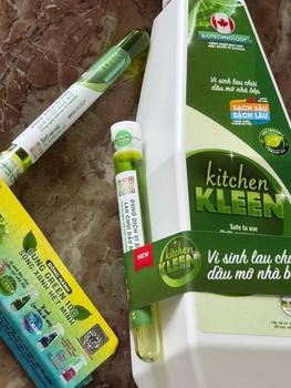 Product Review of Combo Trải Nghiệm Vi Sinh Lau Chùi Dầu Mỡ Nhà Bếp Kitchen KLEEN & Đa Năng 3E KLEEN Làm Sạch Vết Bẩn Bề Mặt Gương from S**h v**n V** 🇻** 0