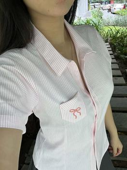 Product Review of Áo SƠ MI CHIẾT EO Buộc Nơ Có Túi Ngực Dành Cho Nữ Phong Cách Hàn Quốc - CE01 from d**3 1
