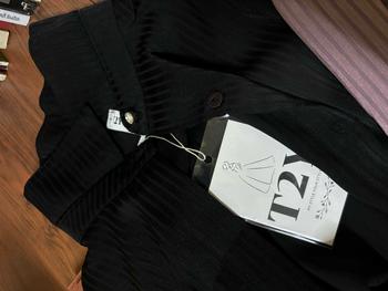 Product Review of E1002 เสื้อเชิ้ตผ้าซาตินริ้วเกรดพรีเมี่ยม งานซ่อนกระดุม แต่งกระดุมเพชร มี13สี พร้อมส่ง (ส่งจาก​ไทย)​ from t**l 0