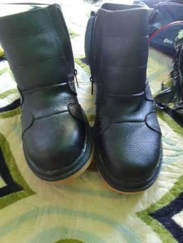 Product Review of Sepatu Boot Safety Kulit Asli Pria Bikers Tiktok Shop STG-SFT Boots Karet from p**a b**r b**k 2