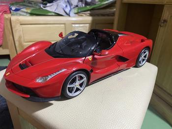 Product Review of Đồ chơi Mô hình xe đua địa hình Laferrari 70 có drif và pin sạc tháo rời - Toy, Đồ Chơi from P** P**m 3