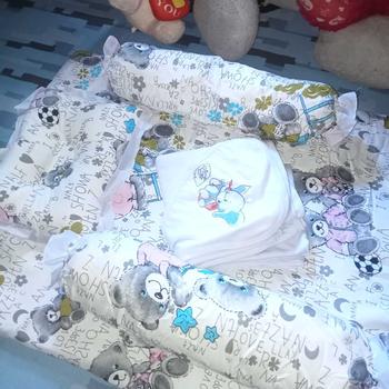 Product Review of BABY CRIB SET (4 in 1 Crib Set) FREE 1 ZIPLOCK BAG Fiber Cribset Mattress Baby Bed Comforter Crib Set with Head Pillow and Bolsters Hotdog Bolster Pillows Infant Newborn Beddings Comporter for Boys Girls Unisex Infants Babies Matress Higaan Comforter from j**n 0