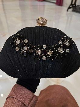 Product Review of Tas Pesta PRESLEY Embellished Crystal Box Clutch Wanita from m**g 0
