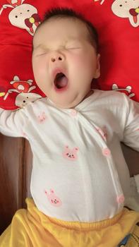 Product Review of Tã Bỉm Huggies Nature Made Cho Bé size newborn đến XXL Len Women from Đ** H**g 0