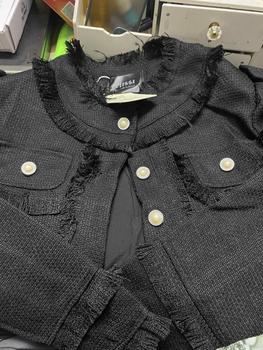 Product Review of Bộ Dạ Nữ Áo Dạ Tweed kèm Chân Váy chữ A Tua Rua Tiểu Thư xinh xắn và cá tính Top Kem from c**9 0
