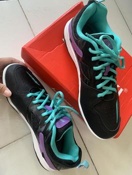 Product Review of Giày cầu lông Kawasaki B3333 Chuyên nghiệp, hỗ trợ vận động tốt Sport Sneaker from H**g L** 0