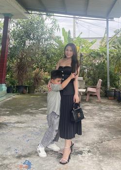 Product Review of Áo Peplum Cúp Ngực Xẻ Tà Trước Phối Tag Đá Sang Trọng BBSTORE'S -A2607 from T**m N** 1
