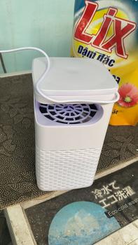 Product Review of Máy bắt muỗi diệt côn trùng thông minh, hiệu quả, nhốt muỗi vào khay nước ,cổng USB from T**y K**u s**p m** v** b** 0