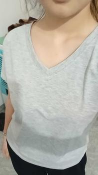 Product Review of ÁO BABYTEE NỮ CỔ TIM TRƠN FORM  DỄ PHỐI ĐỒ ĐI HỌC, ĐI CHƠI, ĐI LÀM CHẤT LIỆU COTTON MỀM MỊN THOÁNG MÁT BBT25 Top Women Cổ Tròn giặt bằng nước lạnh tối giản from Q**h A** 0