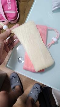 Product Review of ตาข่ายโฟมสบู่ ตาข่ายหลายชั้นสำหรับทำความสะอาดผิวหน้าและผิวกาย ฝักบัว ถุงตาข่ายฟองโฟม อาบน้ำ from E**e 1