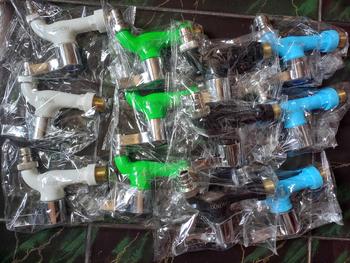 Product Review of Kran Air 1/2 3/4 inch PVC Jumbo / Kran drat kuningan Engkol Honxi / Kran Taman from T**a N**a 0