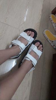 Product Review of Giày Sandal Nữ 2 Lớp 2 Quai Xé May Liền Đế Cao 3cm Mã HNSD3F865 from n**♡ 0