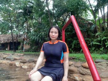 Product Review of Bikini Liền Thân Dồ Bơi Nữ Một Mảnh Dạng Váy Đi Biển Áo Tắm Khóa Zip Tay Cọc, Tay Dài Xinh Xắn Thun Lạnh Cao Cấp from L**u 1