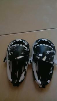 Product Review of Starlight Sendal Selop Anak Model Baby Shark Sandal Anak Karakter Hiu Cowok Cewek Unisex Sandal Casual Sandal Cewek Elastic Empuk HSN602 from u**2 0