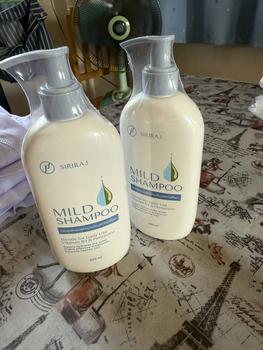 Product Review of (ซื้อหนึ่งแถมหนึ่งฟรี)สินค้าขายดี ส่งไว Siriraj Mild Shampoo ศิริราช แชมพูสระผม ชนิดหัวปั้ สูตรอ่อนโยนมขนาด 200ml. from N** 0