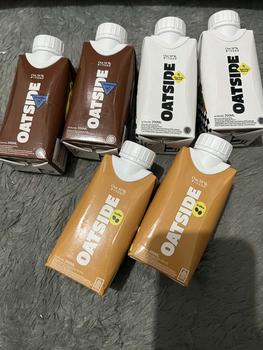 Product Review of OATSIDE Mix Cap Oat Milk Barista Blend Chocolate Coffee 200ml (6pcs) (Kemasan Tutup Botol) | Susu Oat Barista Blend Cokelat Kopi from ** ** ** ** 0