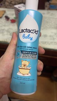 Product Review of Sữa Tắm Gội Trẻ Em Lactacyd Milky Sữa Tắm Gội 2 Trong 1 An Toàn Bảo Vệ, Nuôi Dưỡng Da và Tóc Cho Bé 500ml from H** N**n 0