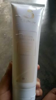 Product Review of Lotion ukuran besar 250 ml from 💚**💚 1