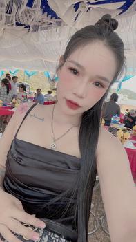 Product Review of VÁY LỤA THIẾT KẾ XẺ TÀ TÔN DÁNG CHÍT LY EO from N** ** 0
