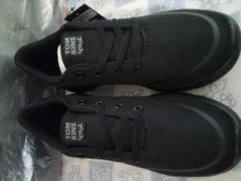 Product Review of TOMKINS Scool Swarm One - Hitam Sepatu Sekolah Anak Remaja Sneakers Olahraga Casual from L**a 0