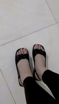 Product Review of ￼Sandan nữ quai thun nơ xinh lắm da mềm(S0049) from T**o T** D**g 0
