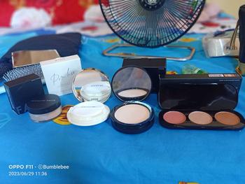 Product Review of FOCALLURE Super Fine Loose Setting Powder from 𝖾**3 0