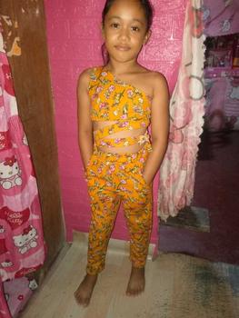 Product Review of LIVE SALE I TANYA FIT 5-8 YEARS OLD KIDS CROPTOP AND PANTS from M**😍 0
