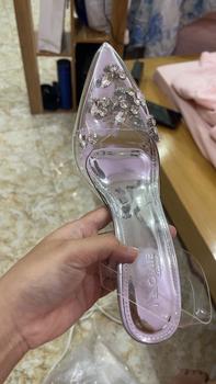Product Review of LOVIIECORNER GIÀY CAO GÓT MŨI NHỌN SLINGBACK - FORM BÉ - GUỐC NỮ QUAI TRONG ĐÍNH ĐÁ SANG TRỌNG GÓT ĐŨA 9 PHÂN - G240870 from t**n 0