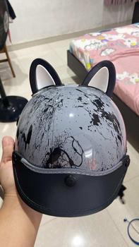 Product Review of Nón Bảo Hiểm nhún cacbon loại tốt, chính hãng CAM RY, phủ Na nô, chất liệu nhựa ABS, tặng kèo tai mèo hoặc móc khóa,Helmet from K**m 0